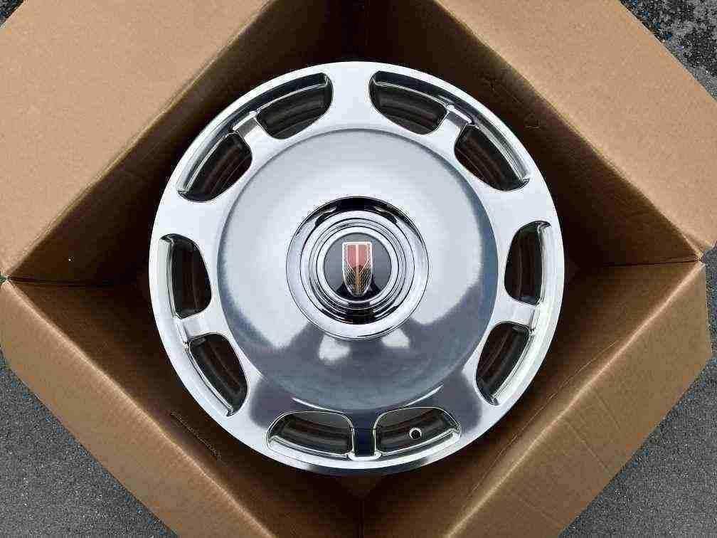 Кованые диски Ju-Tuning 1100 зеркальная полировка R17–R20 5x112 / 5x114.3 на Mercedes C/E/S, GLC, GLE — фото 2