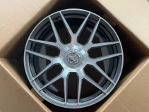 Кованые диски Ju-Tuning 1106 графит mercedes gunmetal R22 5x130 на Mercedes G-класс