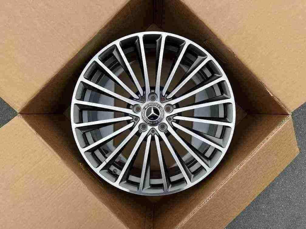 Кованые диски Ju-Tuning 1130 графит mercedes gunmetal R19 5x112 на Mercedes C/E/S, GLC, GLE