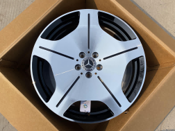 Кованые диски Ju-Tuning 1134 чёрный глянец R17–R20 5x112 / 5x114.3 на Mercedes C/E/S, GLC, GLE
