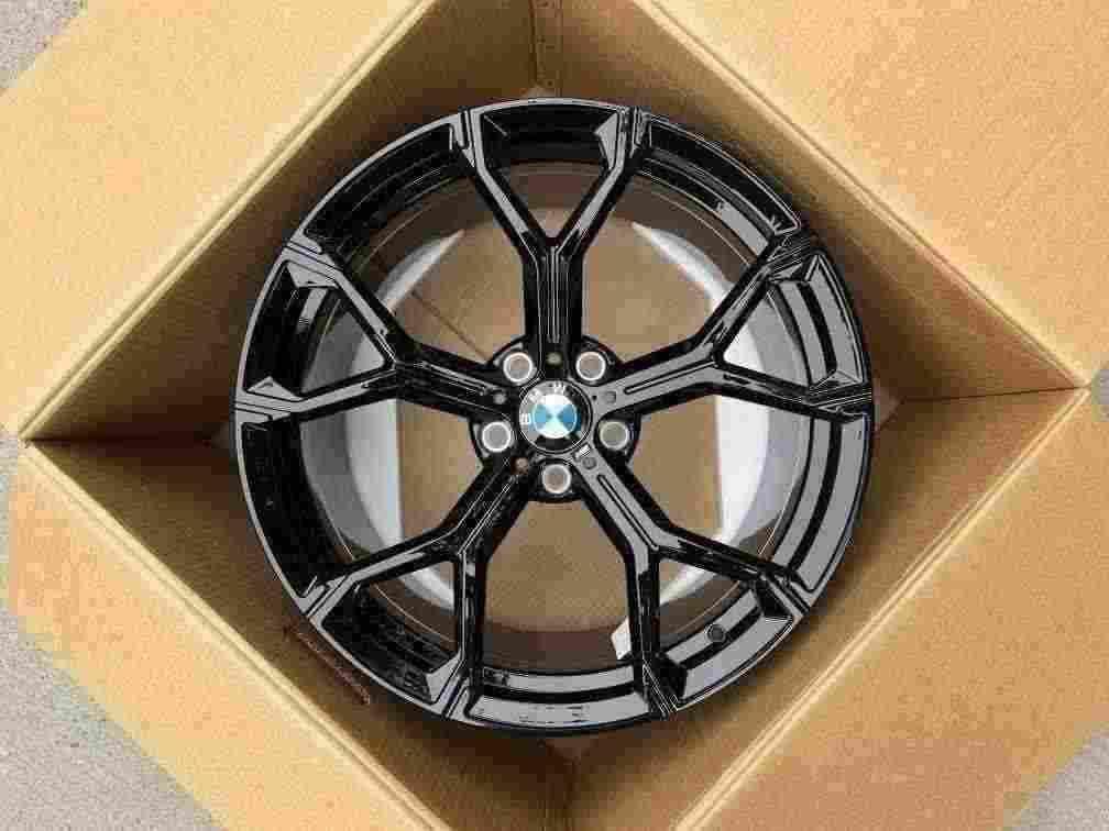 Кованые диски Ju-Tuning 1216 чёрный глянец R19–R21 5x120 / 5x112 на BMW G-серии, X3-X7 — фото 2