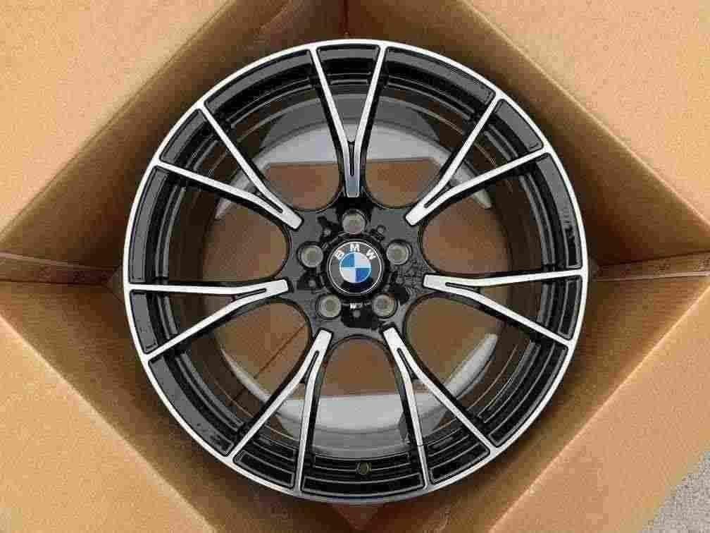 Кованые диски Ju-Tuning 1219 чёрный глянец R18–R20 5x112 / 5x120 на BMW G-серии, X3-X7