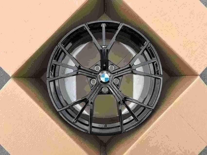 Кованые диски Ju-Tuning 1231 чёрный глянец R18–R20 5x112 / 5x120 на BMW G-серии, X3-X7 — фото 2