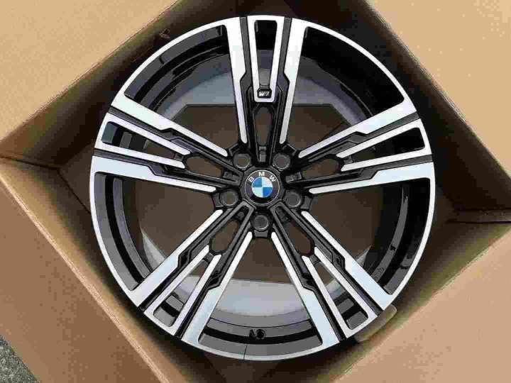Кованые диски Ju-Tuning 1247 чёрный глянец R19–R21 5x112 на BMW G-серии, X3-X7