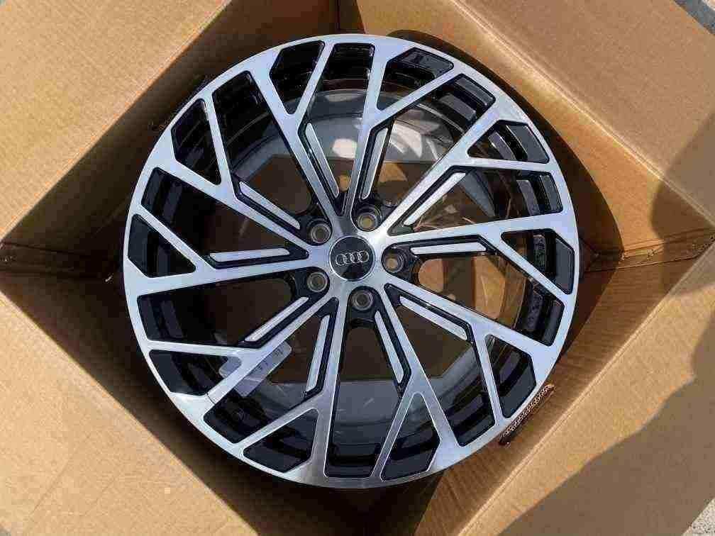 Кованые диски Ju-Tuning 1323 чёрный глянец R19–R21 5x112 на Audi A4-A8, Q5/Q7