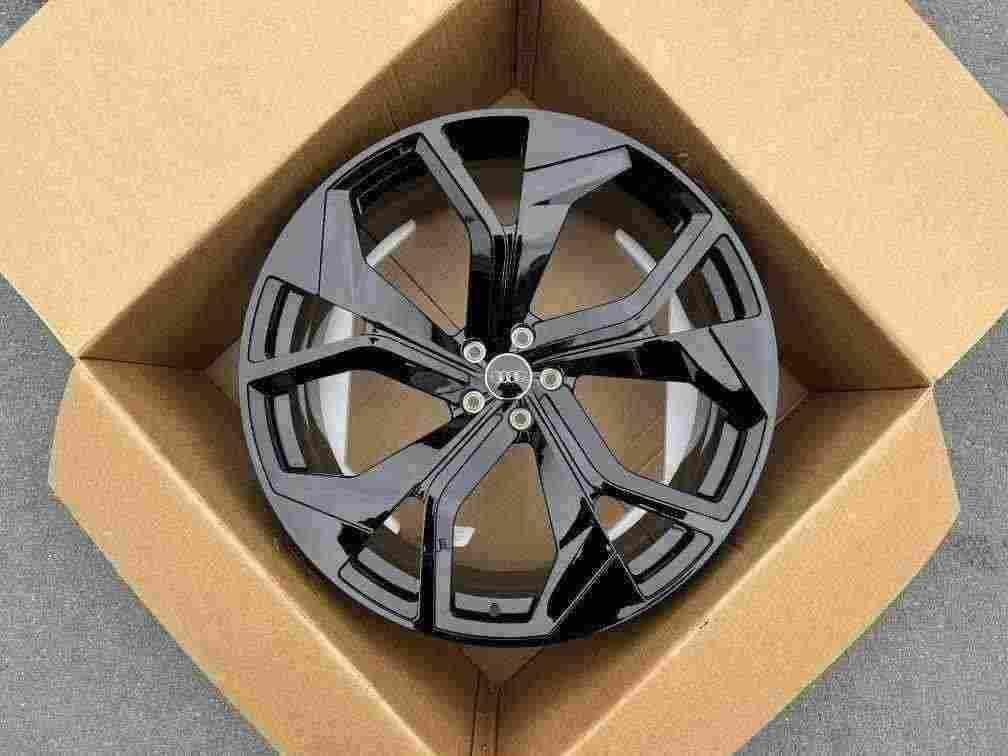 Кованые диски Ju-Tuning 1326 чёрный глянец R21–R23 5x112 на Audi A4-A8, Q5/Q7 — фото 2