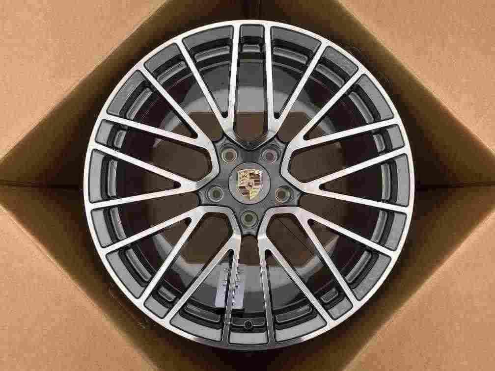 Кованые диски Ju-Tuning 1501 графит porsche gunmetal R19–R21 5x130 на Porsche Cayenne, Panamera