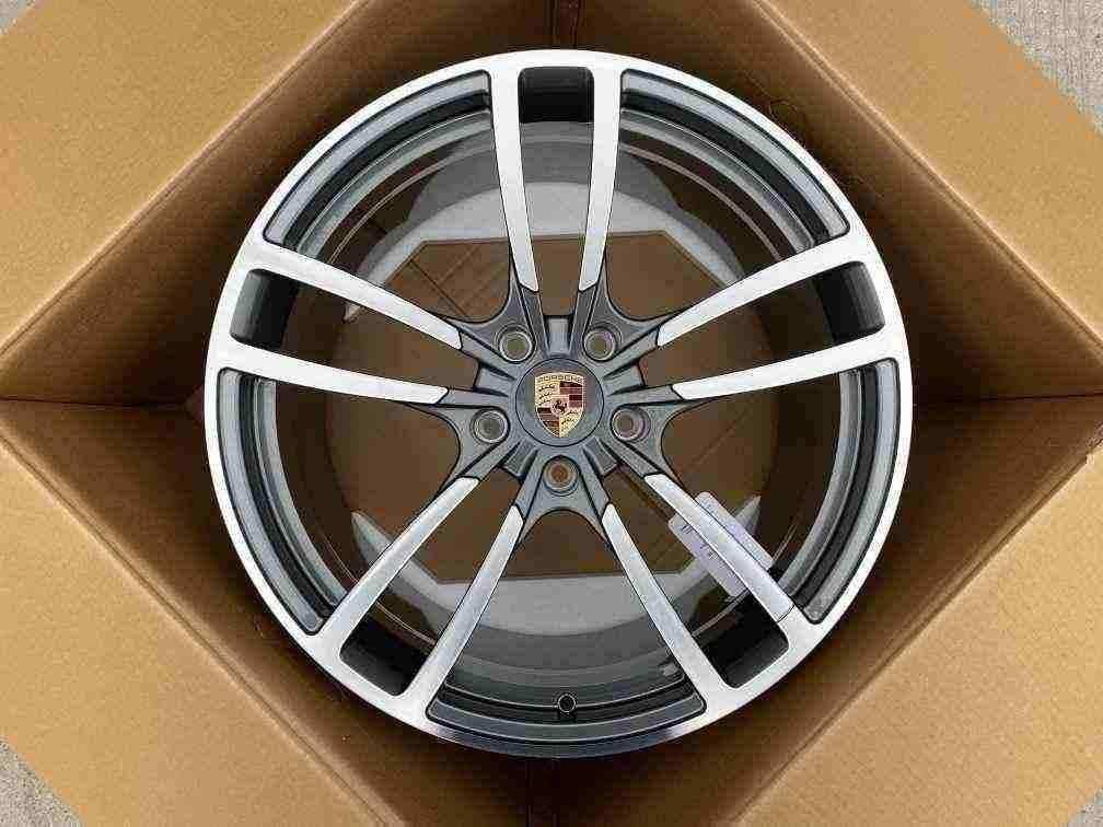 Кованые диски Ju-Tuning 1517 графит porsche gunmetal R21 5x130 на Porsche Cayenne, Panamera