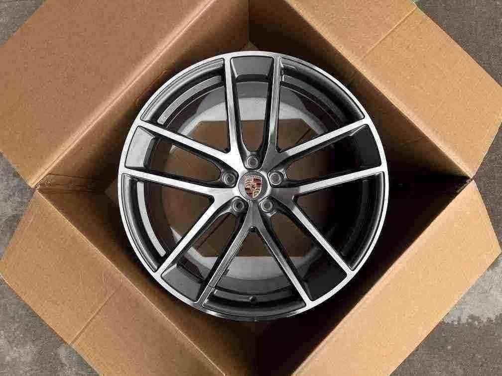 Кованые диски Ju-Tuning 1519 графит porsche gunmetal R20–R21 5x112 на Porsche Cayenne, Panamera