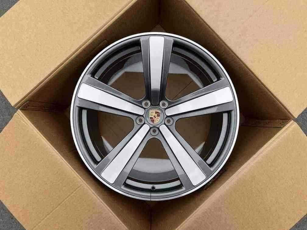Кованые диски Ju-Tuning 1520 графит porsche gunmetal R20–R21 5x112 на Porsche Cayenne, Panamera