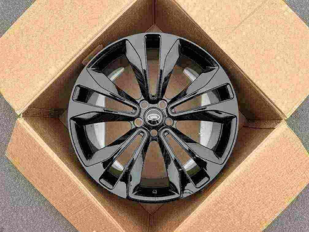 Кованые диски Ju-Tuning 1611 чёрный глянец R21–R22 5x120 на Range Rover, Defender — фото 2