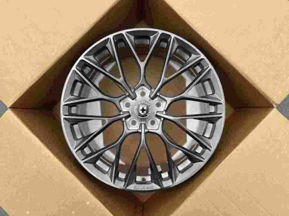 Кованые диски Ju-Tuning 1910 браширование R22 5x120