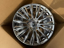 Кованые диски Ju-Tuning 1931 серебристый sky silver R18–R20 5x120 / 5x114.3 на Toyota, Lexus