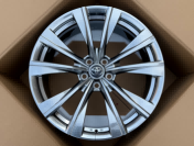 Кованые диски Ju-Tuning 1932 серебристый sky silver R19–R20 5x114.3 на Camry, RAV4, Lexus