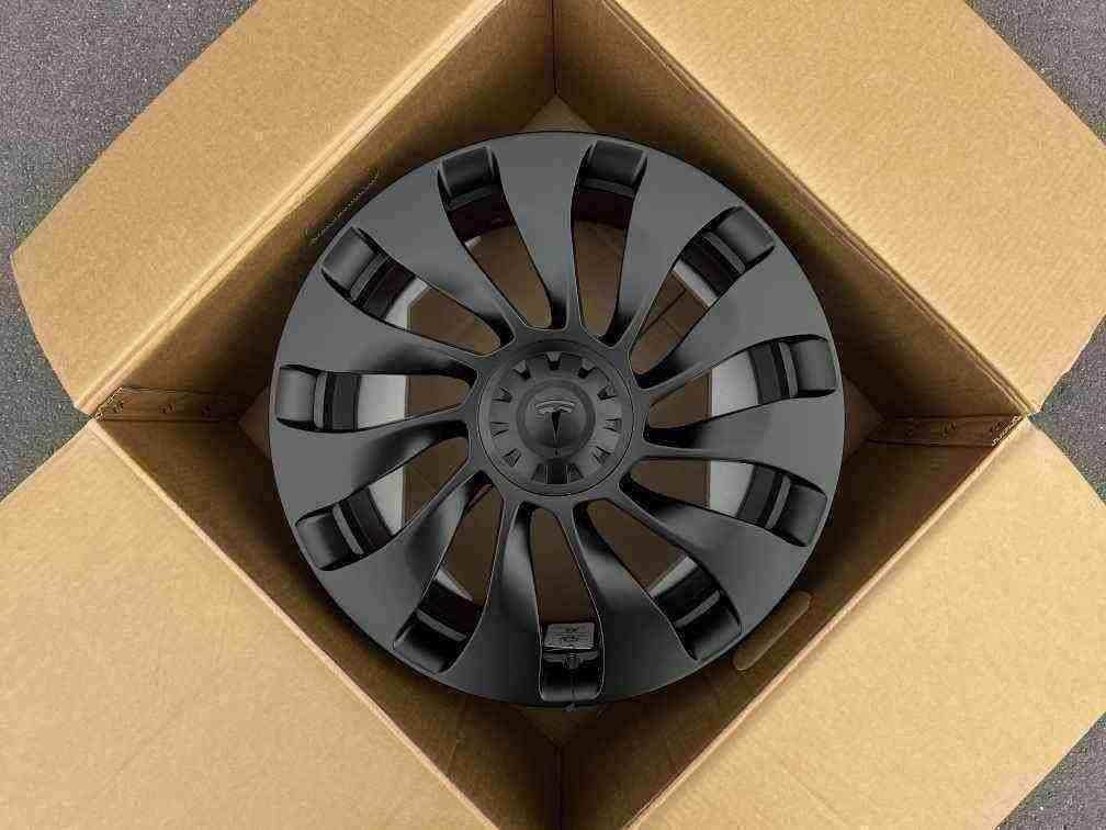 Кованые диски Ju-Tuning 1941 чёрный мат R19–R21 5x114.3 на Tesla 3/Y, BYD, Zeekr