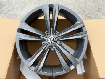 Кованые диски Ju-Tuning 1945 матовый графит mercedes gunmetal R18–R19 5x112 на VW Passat, Tiguan, Touareg