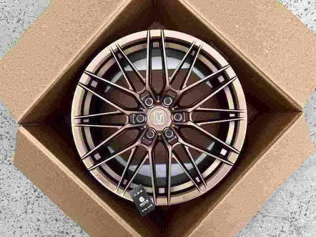 Кованые диски Ju-Tuning 1951B матовая бронза R19–R22 6x139.7 на внедорожники и пикапы