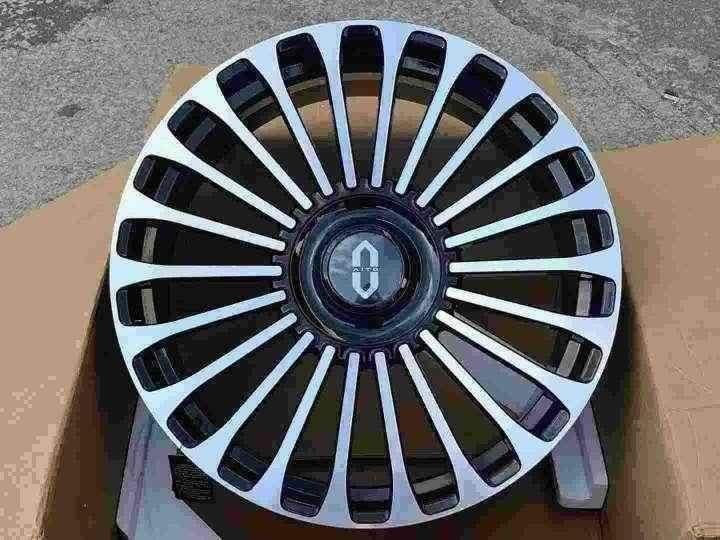 Кованые диски Ju-Tuning 1955 чёрный R20–R22 5x120 на AITO, Li Auto, Xiaomi, Zeekr
