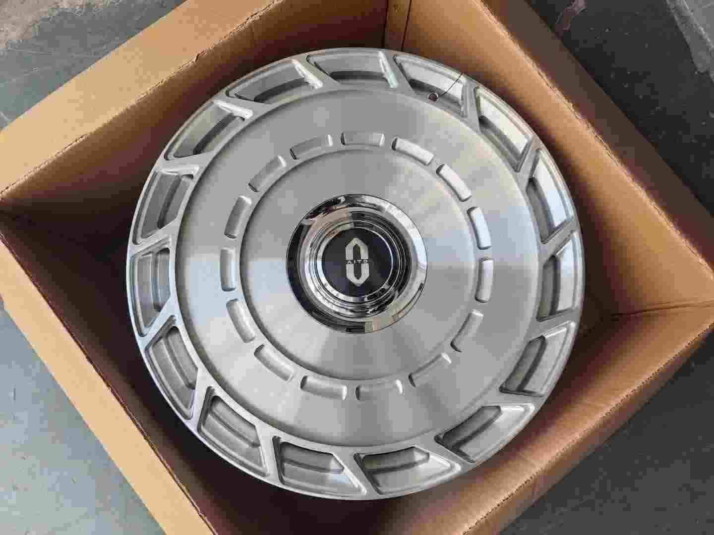 Кованые диски Ju-Tuning 1957 браширование R21–R22 5x120 на AITO, Li Auto, Xiaomi, Zeekr