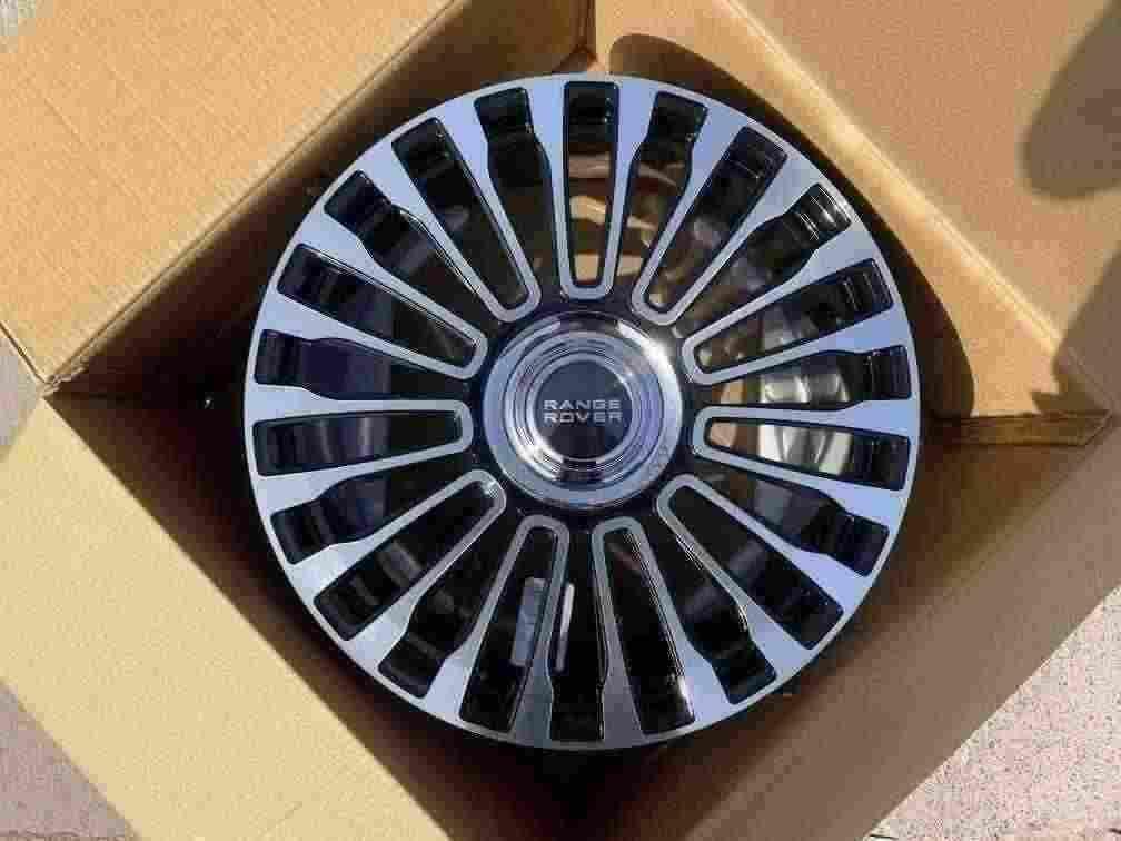 Кованые диски Ju-Tuning 2101 чёрный глянец R18–R22 5x112 / 5x120 / 5x114.3 / 5x108 / 6x120 — фото 2
