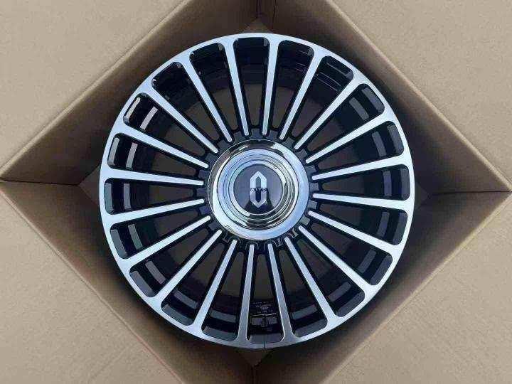 Кованые диски Ju-Tuning 2111 чёрный глянец R20–R21 5x120 на AITO, Li Auto, Xiaomi, Zeekr