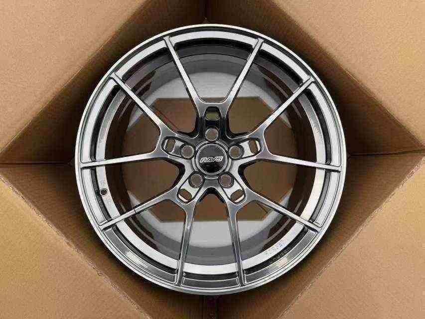 Кованые диски Ju-Tuning 2161b серебристый sky silver R18–R20 5x112 / 5x120 / 5x114.3