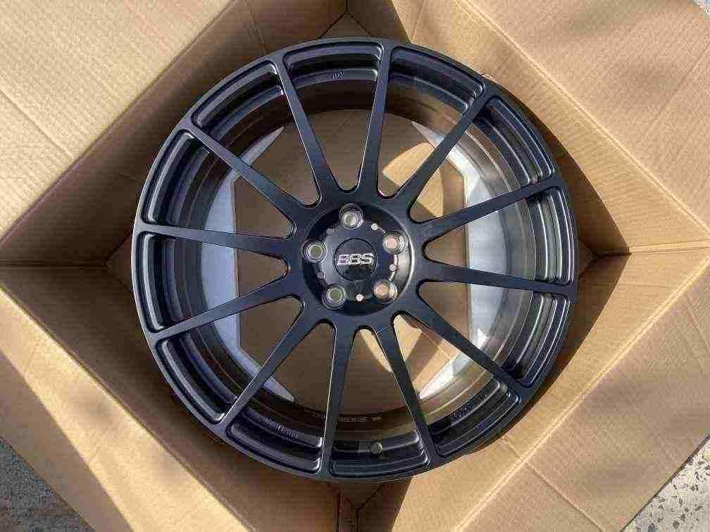 Кованые диски Ju-Tuning 2164 чёрный мат R18–R20 5x112 / 5x120 / 5x114.3 / 5x108 / 5x115
