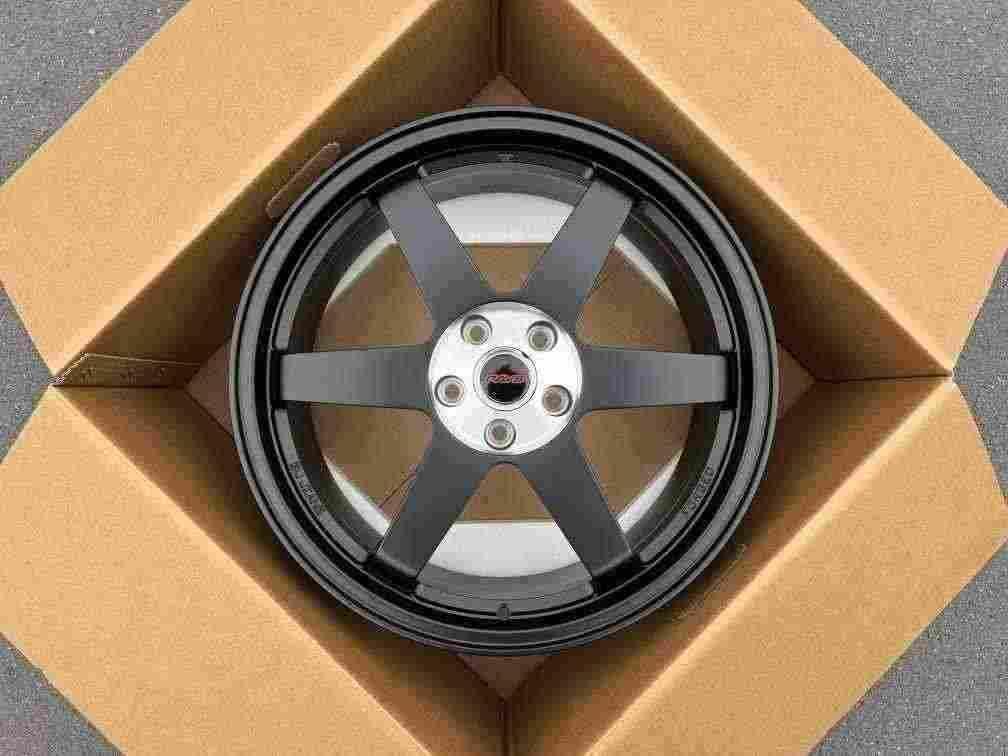 Кованые диски Ju-Tuning 2168 чёрный мат R18–R19 5x112