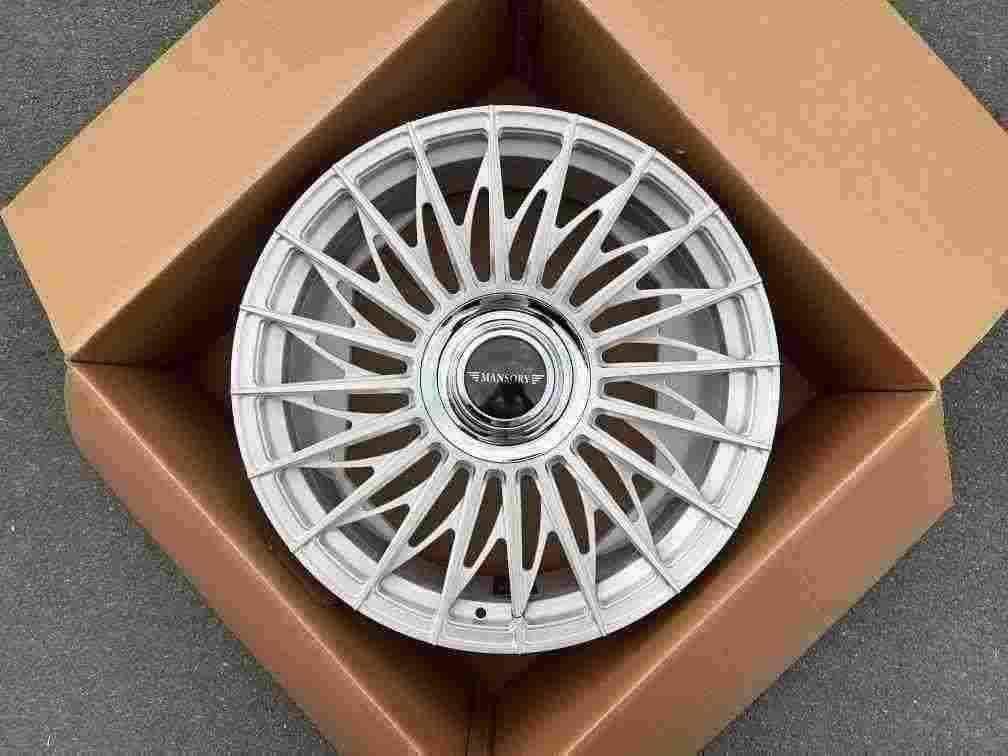 Кованые диски Ju-Tuning 2169 браширование R20–R22 5x112 / 5x120