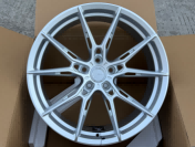 Кованые диски Ju-Tuning 2174 матовое серебро R18–R20 5x112 / 5x114.3 / 5x108 / 5x120