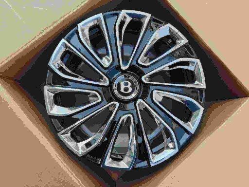 Кованые диски Ju-Tuning 2808 чёрный глянец полированные канавки R20–R22 5x112 / 5x130 на Bentley, Rolls-Royce