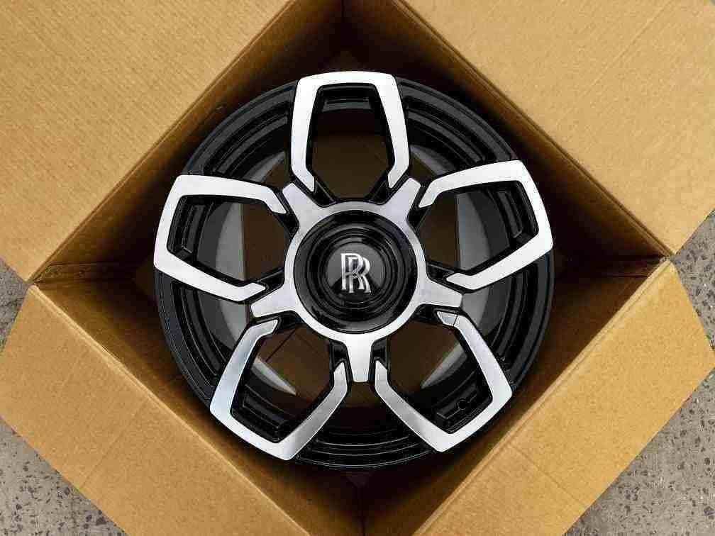 Кованые диски Ju-Tuning 2834 чёрный глянец R20–R22 5x120 / 5x112 на Bentley, Rolls-Royce