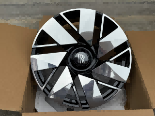 Кованые диски Ju-Tuning 2839 чёрный глянец полированная лицевая часть R22–R23 5x112 на Bentley, Rolls-Royce