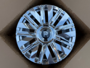 Кованые диски Ju-Tuning 2841 полная полировка R21–R22 5x112 / 5x120 на Bentley, Rolls-Royce