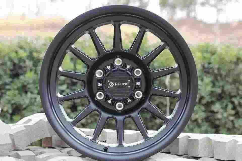 Кованые диски Ju-Tuning FF-01 чёрный мат R17 6x139.7 / 6x135 / 5x127 на внедорожники и пикапы