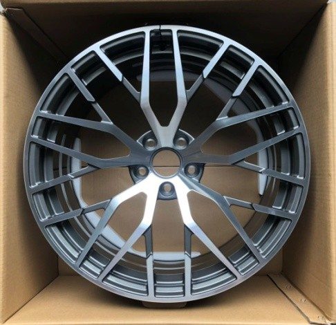Кованые диски Ju-Tuning JX0028 графит gunmetal R20 5x120 на Range Rover, Defender