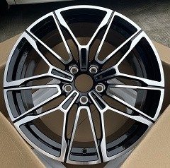 Кованые диски Ju-Tuning HJ0038 чёрный глянец R18–R20 5x120 / 5x112 на BMW 3/5/7, X5/X6