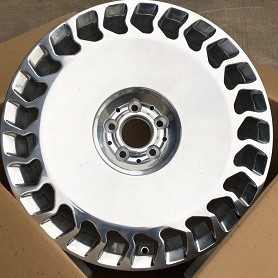 Кованые диски Ju-Tuning HJ0014 зеркальная полировка R19–R20 5x112 на Mercedes C/E/S, GLC, GLE