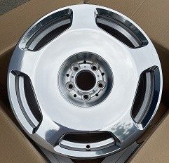 Кованые диски Ju-Tuning LH033 зеркальная полировка R17–R18 5x112 на Mercedes C/E/S, GLC, GLE