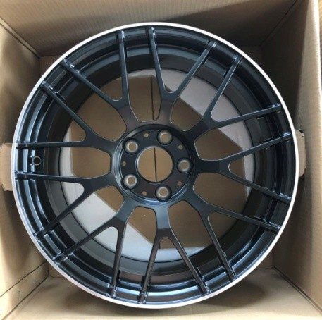 Кованые диски Ju-Tuning HJ0025 чёрный мат R18–R19 5x112 на Mercedes C/E/S, GLC, GLE