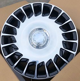 Кованые диски Ju-Tuning HJ0048 чёрный глянец R19–R20 5x112 на Mercedes C/E/S, GLC, GLE