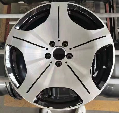 Кованые диски Ju-Tuning 02003 чёрный глянец R17–R20 5x112 на Mercedes C/E/S, GLC, GLE