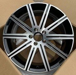 Кованые диски Ju-Tuning HJ0174 чёрный глянец R18–R19 5x112 на Mercedes C/E/S, GLC, GLE