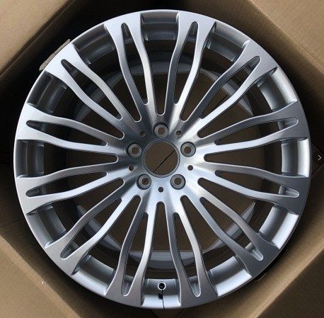 Кованые диски Ju-Tuning HJ1124 яркое серебро R20 5x112 на Mercedes C/E/S, GLC, GLE