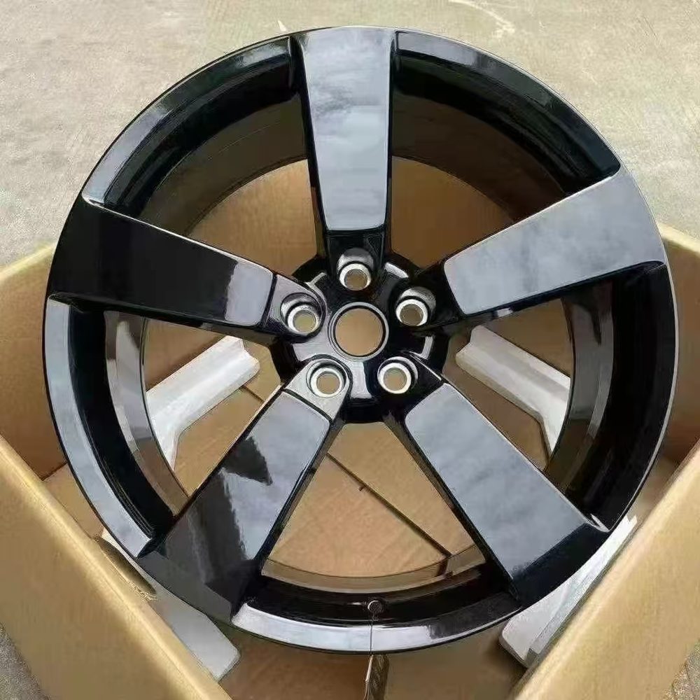 Кованые диски Ju-Tuning HJ0132 чёрный глянец R19–R22 5x120 на Range Rover, Defender