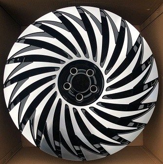 Кованые диски Ju-Tuning HJ0056 чёрный глянец R20–R22 5x120 на Range Rover, Defender — фото 2