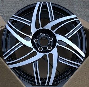 Кованые диски Ju-Tuning HJ0210 чёрный глянец R21 5x120 на Range Rover, Defender