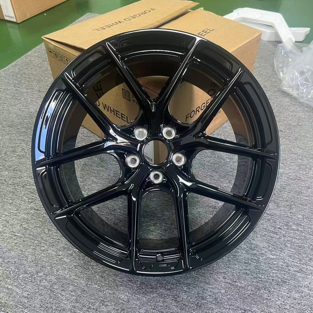 Кованые диски Ju-Tuning HJ0557 чёрный R18–R23 5x112 / 5x120 / 5x108