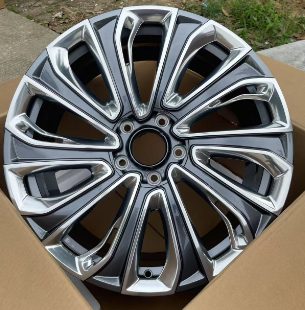 Кованые диски Ju-Tuning HJ0326 чёрный глянец R21 5x120 на AITO, Li Auto, Xiaomi, Zeekr