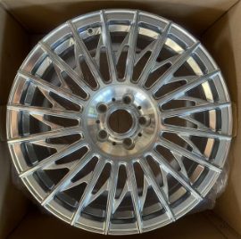 Кованые диски Ju-Tuning HJ0541 полировка R20–R21 5x120 на AITO, Li Auto, Xiaomi, Zeekr